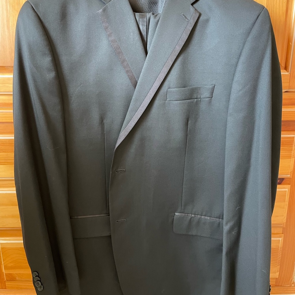 Classic Black Men's Suit